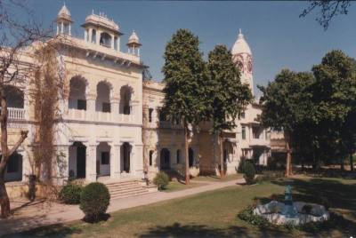  School Buiding - Birla Senior Secondary School